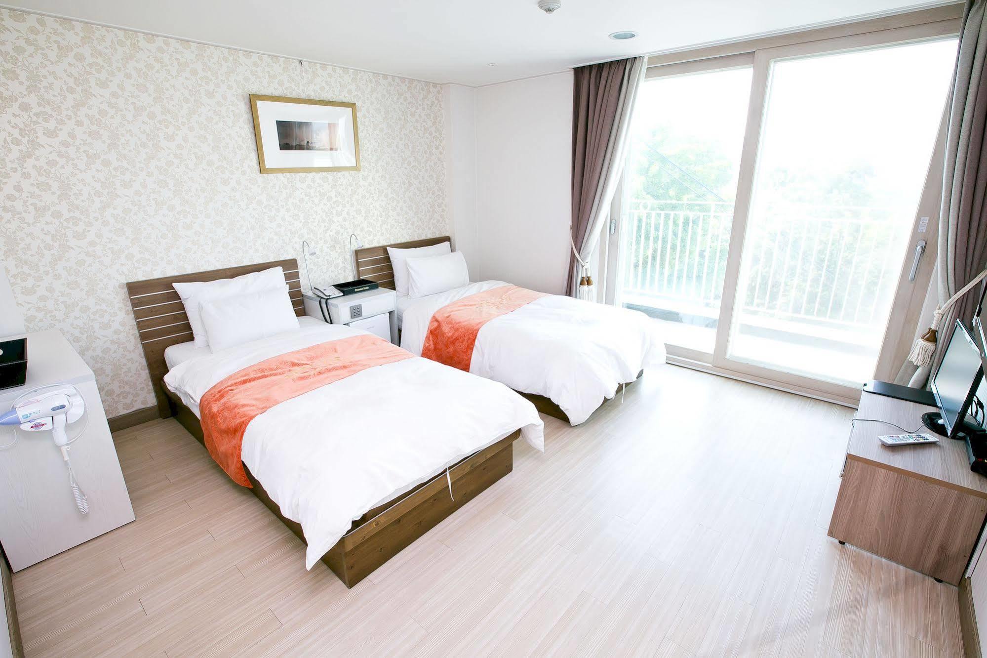 Hotel Parkview Сеул Екстериор снимка